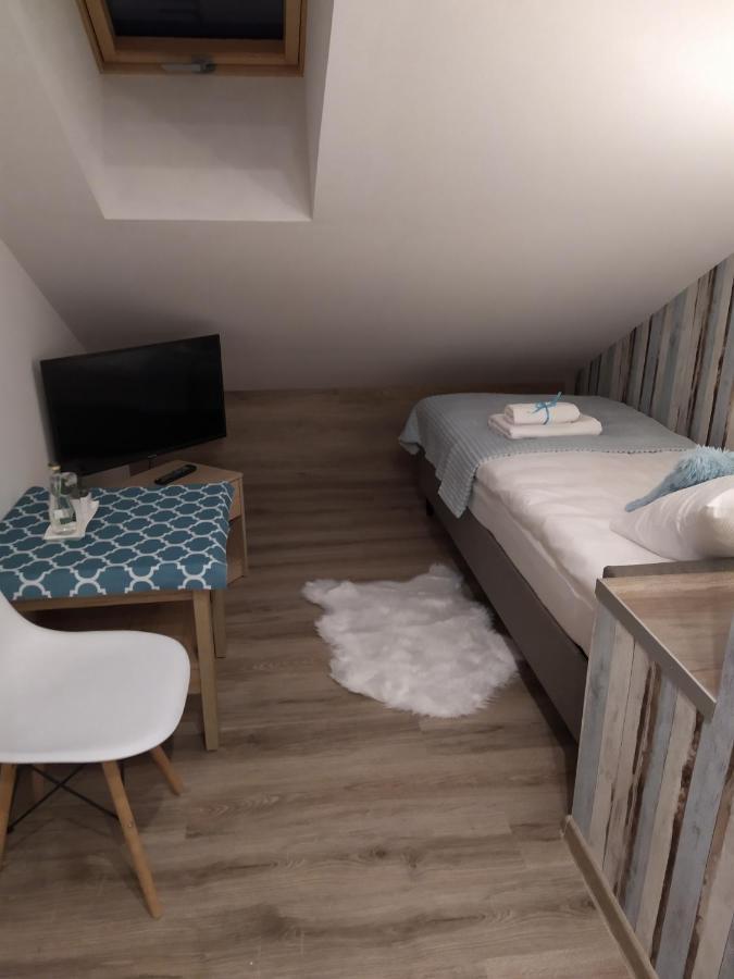 Apartament Kaola Еленя-Гура Экстерьер фото