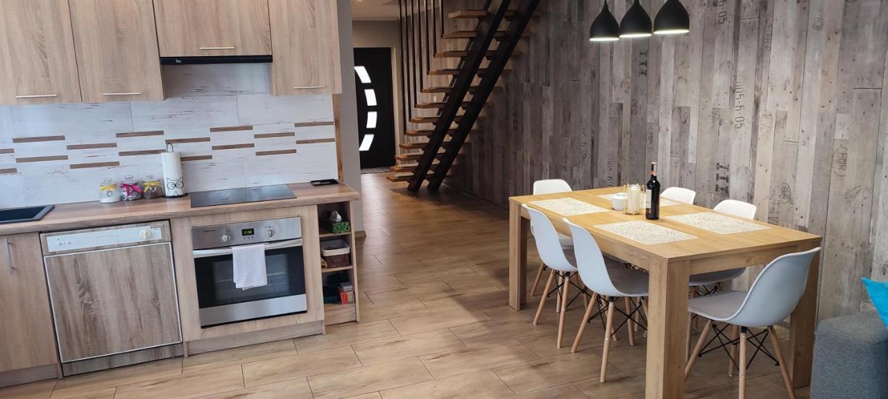 Apartament Kaola Еленя-Гура Экстерьер фото